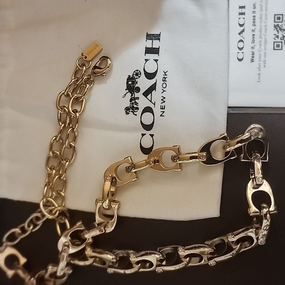 Coach Chunky Gold Cs Necklace Adorned with Pink Stones Like New w/dusty - Picture 10 of 11